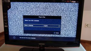 Không sử dụng tivi khi điện áp không ổn