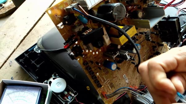 Địa Chỉ Sửa Tivi LG Uy Tín Tại Hoàng Mai - Hà Nội