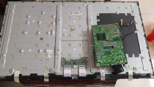 Thay màn hình tivi LG uy tín tại Hoàn Kiếm – Hà Nội