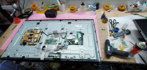 Sửa tivi tại nhà ở Quận Đống Đa