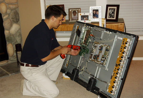 Dịch vụ sửa chữa tivi có uy tín tại Nguyễn Ngọc Nại